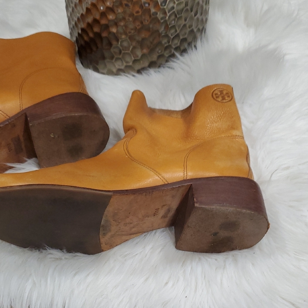 Tory Burch Seina  Tan Leather  Boots - Picture 9 of 16